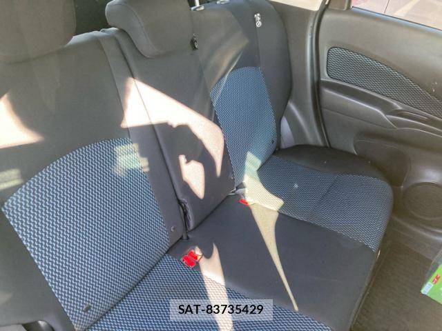 Nissan NOTE 2015-09 8666684-16