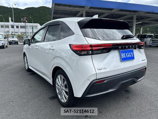 Nissan NOTE 2021-01 8660747-3