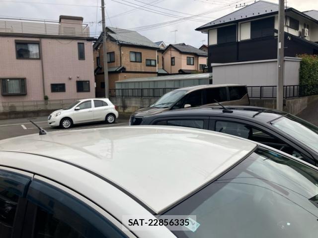 Nissan NOTE 2013-01 8660802-6