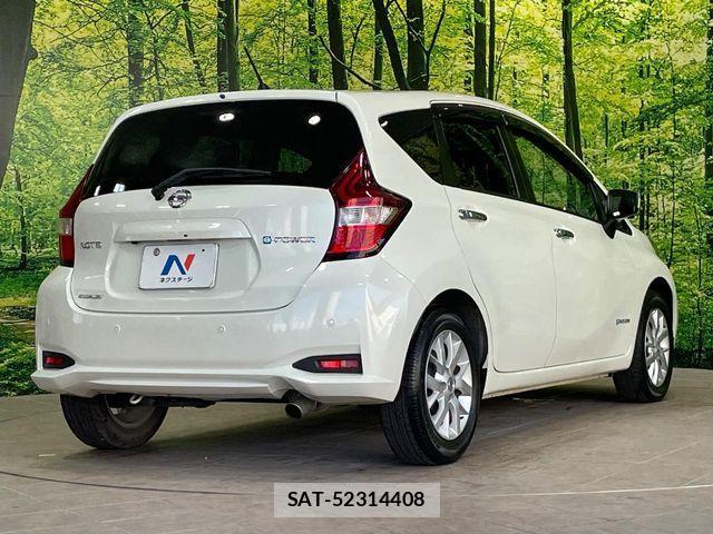 Nissan NOTE 2017-08 8660764-16