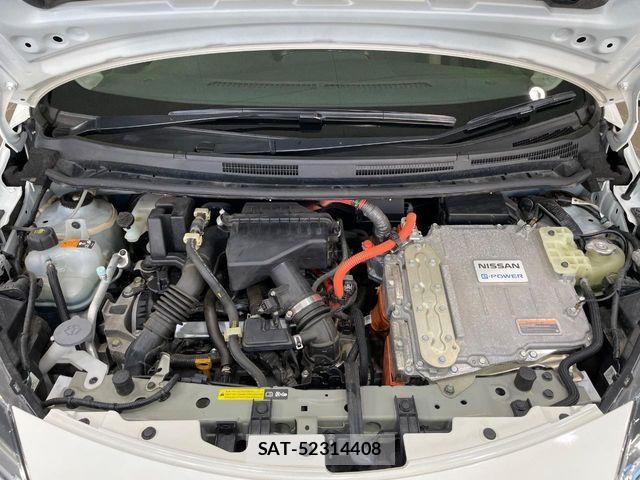 Nissan NOTE 2017-08 8660764-17