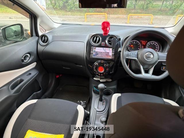 Nissan NOTE 2020-11 8660780-8
