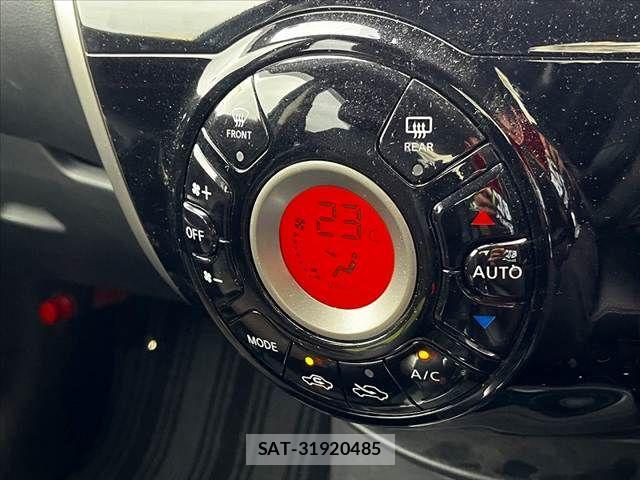Nissan NOTE 2015-10 8660782-14