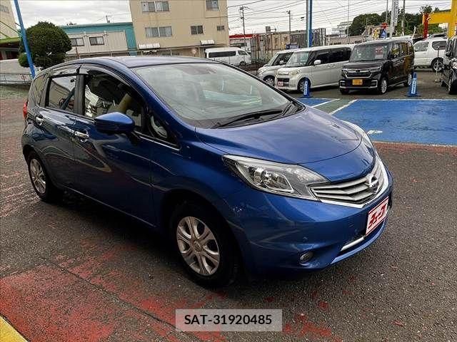 Nissan NOTE 2015-10 8660782-2