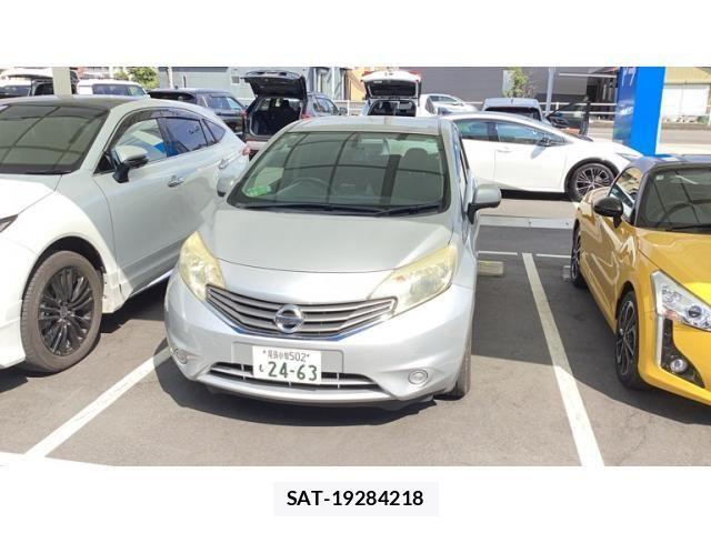 Nissan NOTE 2013-09 8660798-0