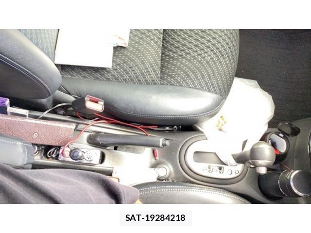 Nissan NOTE 2013-09 8660798-12