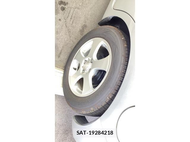 Nissan NOTE 2013-09 8660798-4
