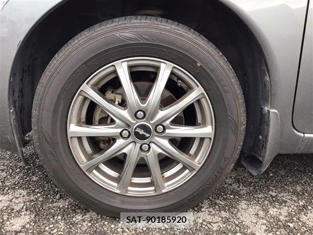 Nissan NOTE 2013-09 8660790-8