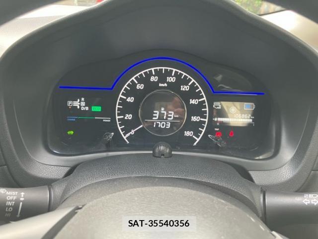 Nissan NOTE 2017-02 8660783-14