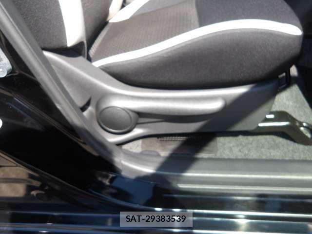 Nissan NOTE 2018-02 8660775-24