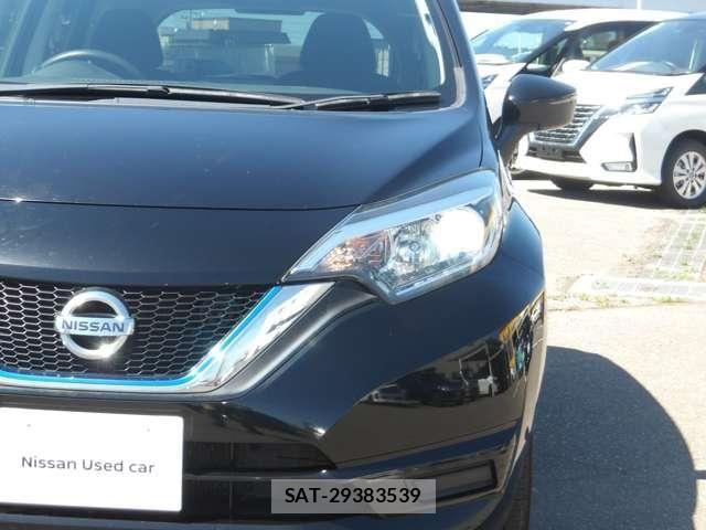 Nissan NOTE 2018-02 8660775-5