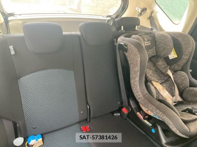Nissan NOTE 2014-11 8660799-16