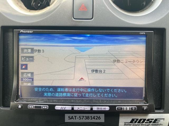 Nissan NOTE 2014-11 8660799-22
