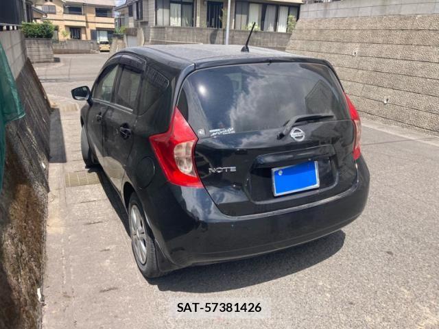 Nissan NOTE 2014-11 8660799-4