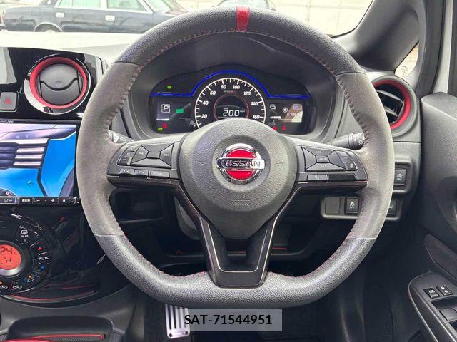 Nissan NOTE 2019-10 8660761-11