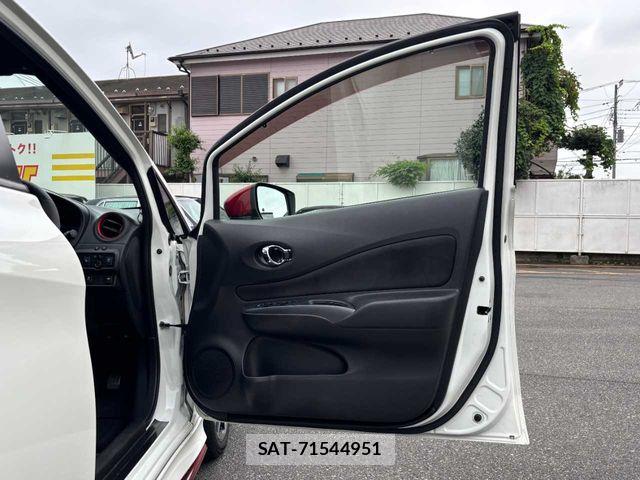 Nissan NOTE 2019-10 8660761-19