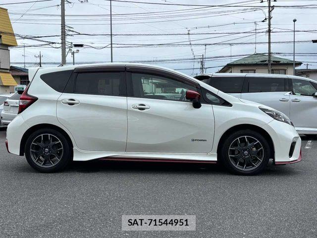 Nissan NOTE 2019-10 8660761-29