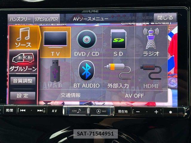 Nissan NOTE 2019-10 8660761-5