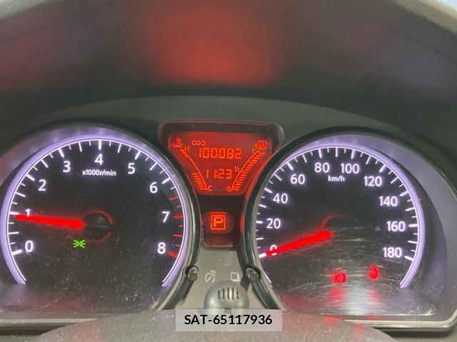 Nissan NOTE 2015-10 8666683-13