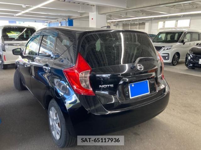 Nissan NOTE 2015-10 8666683-3