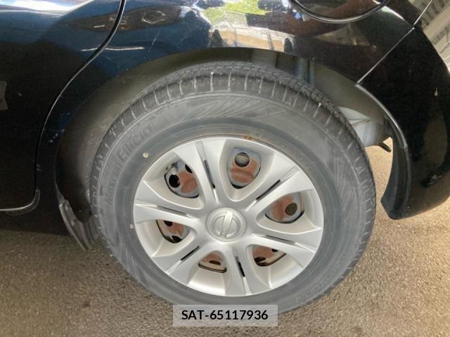 Nissan NOTE 2015-10 8666683-6