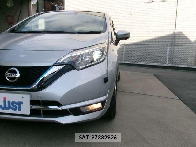 Nissan NOTE 2021-03 8660752-16