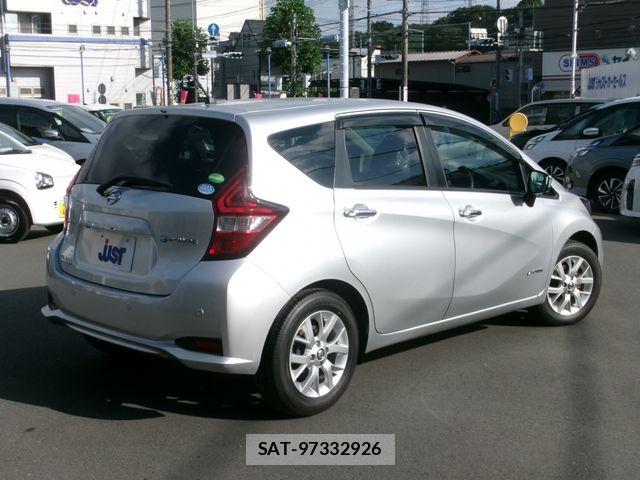 Nissan NOTE 2021-03 8660752-3