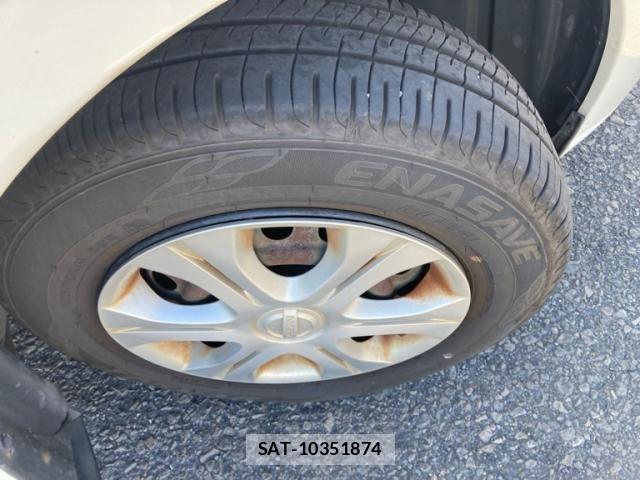Nissan NOTE 2017-03 8660785-6