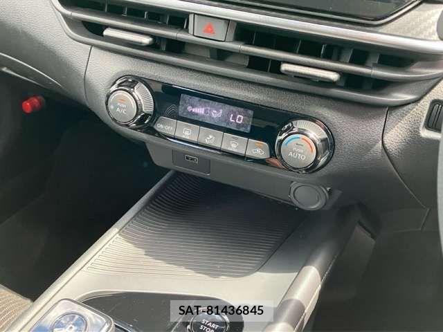 Nissan NOTE 2021-09 8686203-4