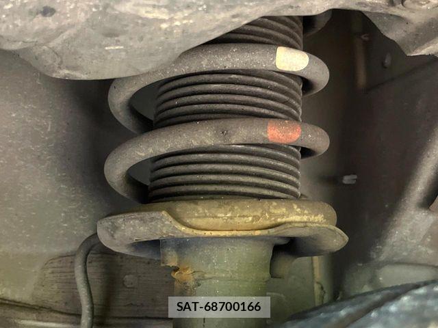 Nissan NOTE 2017-04 8686211-19