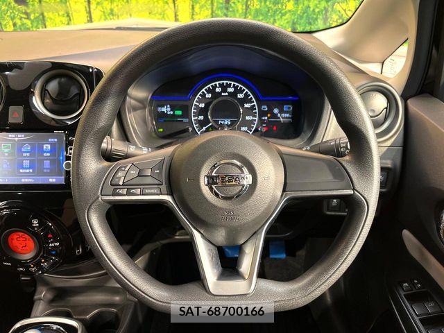 Nissan NOTE 2017-04 8686211-8