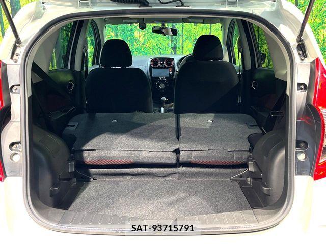 Nissan NOTE 2014-12 8686213-9