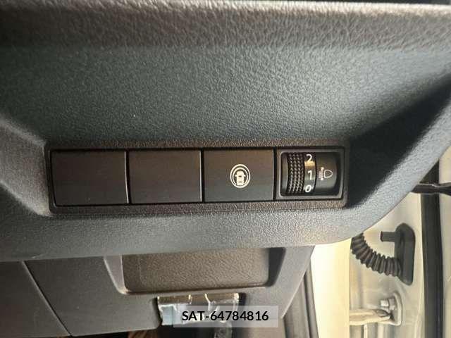 Nissan NOTE 2021-05 8686205-5
