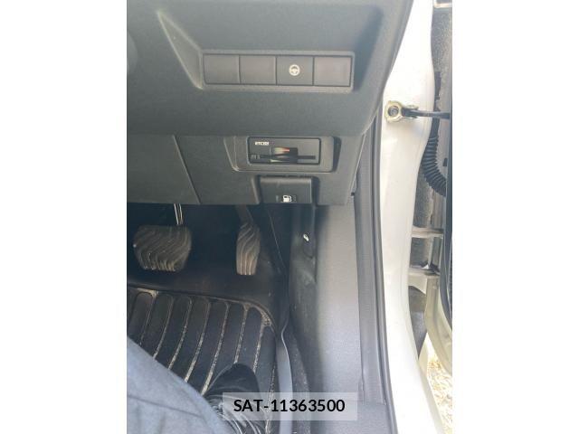 Nissan NOTE 2021-01 8744896-13