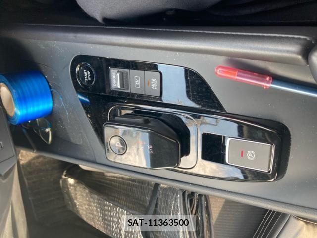 Nissan NOTE 2021-01 8744896-19