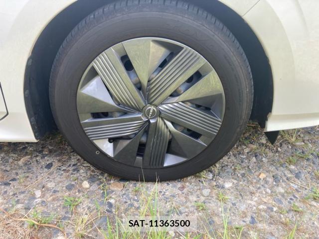 Nissan NOTE 2021-01 8744896-4