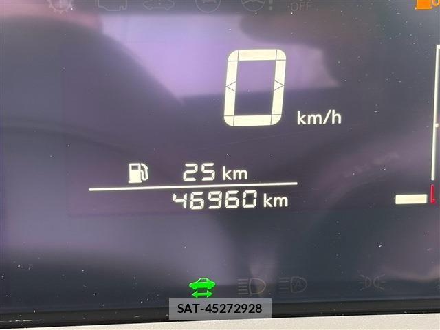 Nissan NOTE 2021-08 8744873-23
