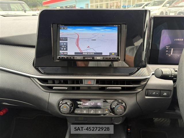 Nissan NOTE 2021-08 8744873-24