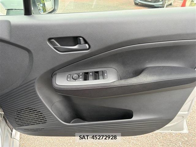 Nissan NOTE 2021-08 8744873-27