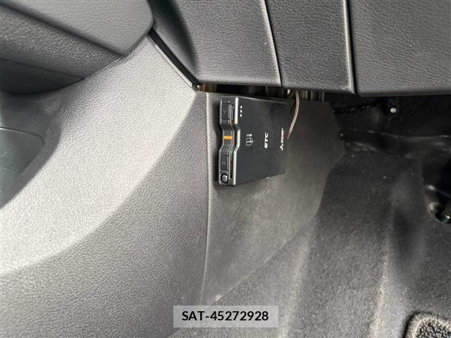 Nissan NOTE 2021-08 8744873-29