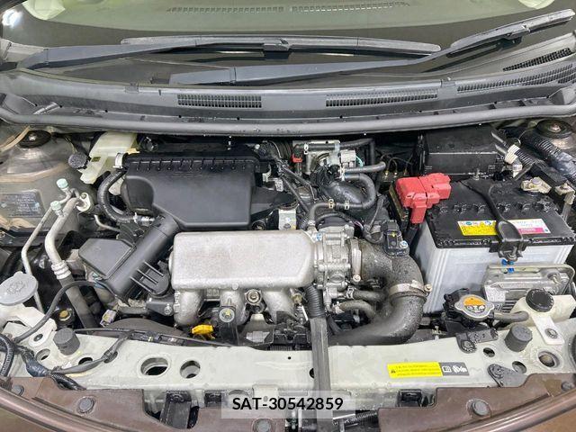 Nissan NOTE 2016-12 8744897-17