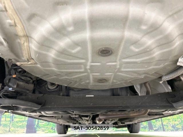 Nissan NOTE 2016-12 8744897-18