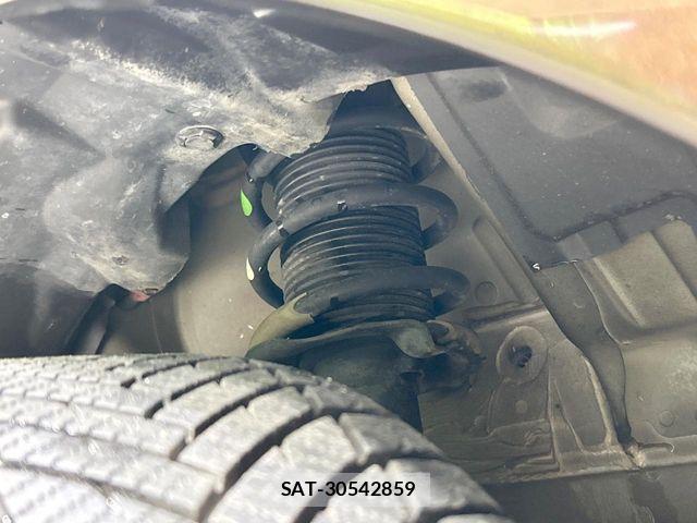 Nissan NOTE 2016-12 8744897-19