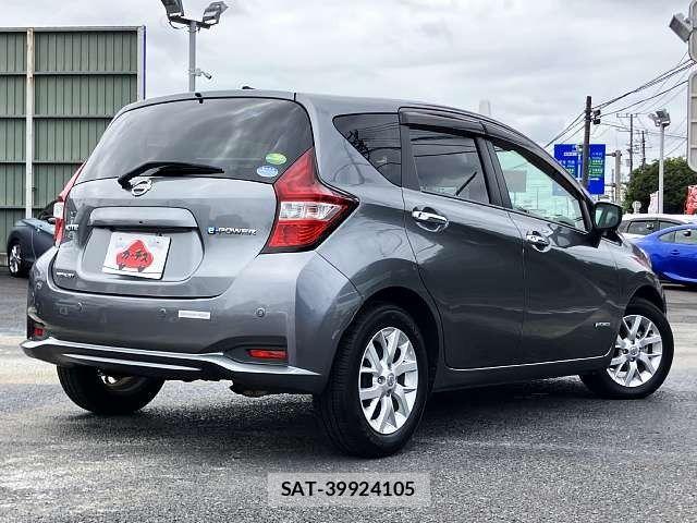 Nissan NOTE 2017-07 8744881-2