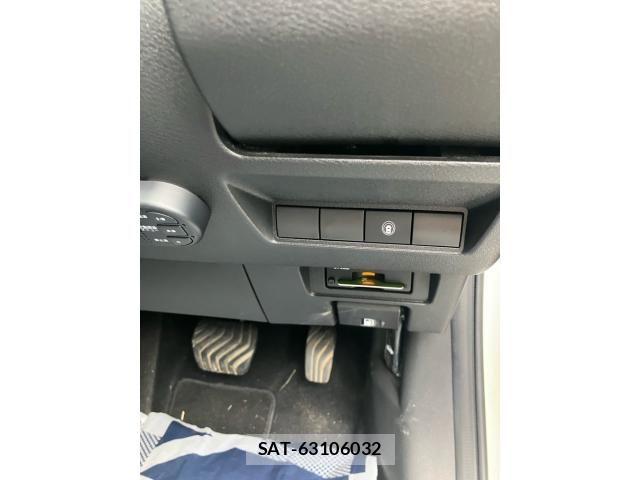 Nissan NOTE 2022-07 8744862-17