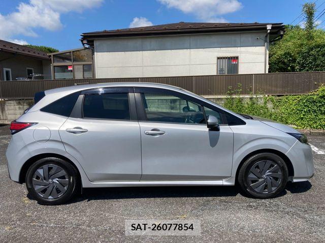 Nissan NOTE 2021-07 8744882-8