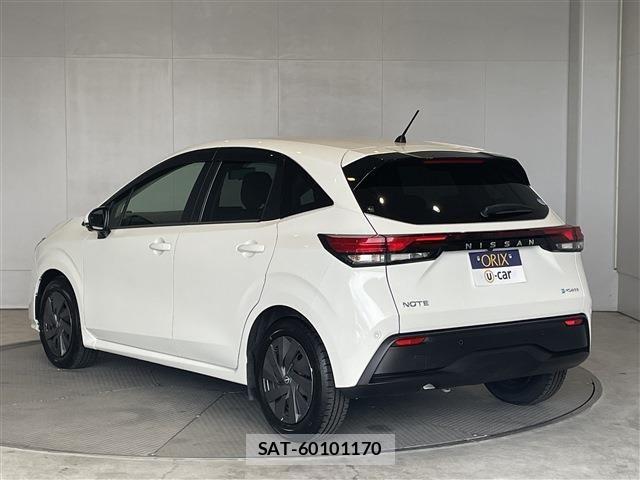 Nissan NOTE 2021-05 8744872-8