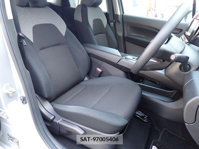 Nissan NOTE 2021-07 8744878-13