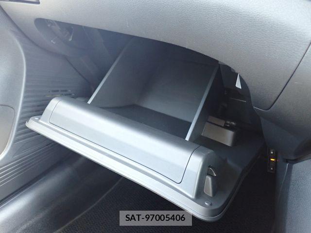 Nissan NOTE 2021-07 8744878-7