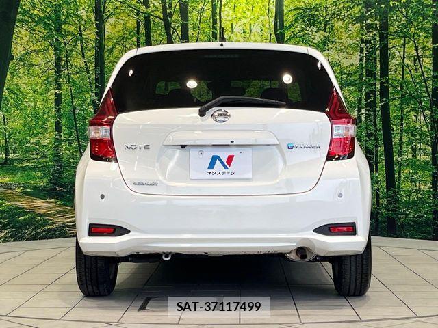 Nissan NOTE 2017-07 8744875-14